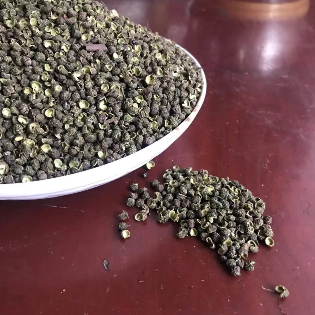 甘肃张掖曝光食安典型案例:两网络餐饮店使用过期原料(图1)